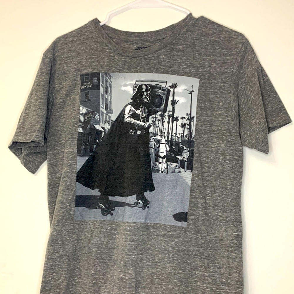 DARTH VADER JOIN THE DARKSIDE MENS GRAY TSHIRT SIZE MEDIUM